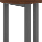 Bout de canapé rond en bois marron – 3 pieds, usage unique