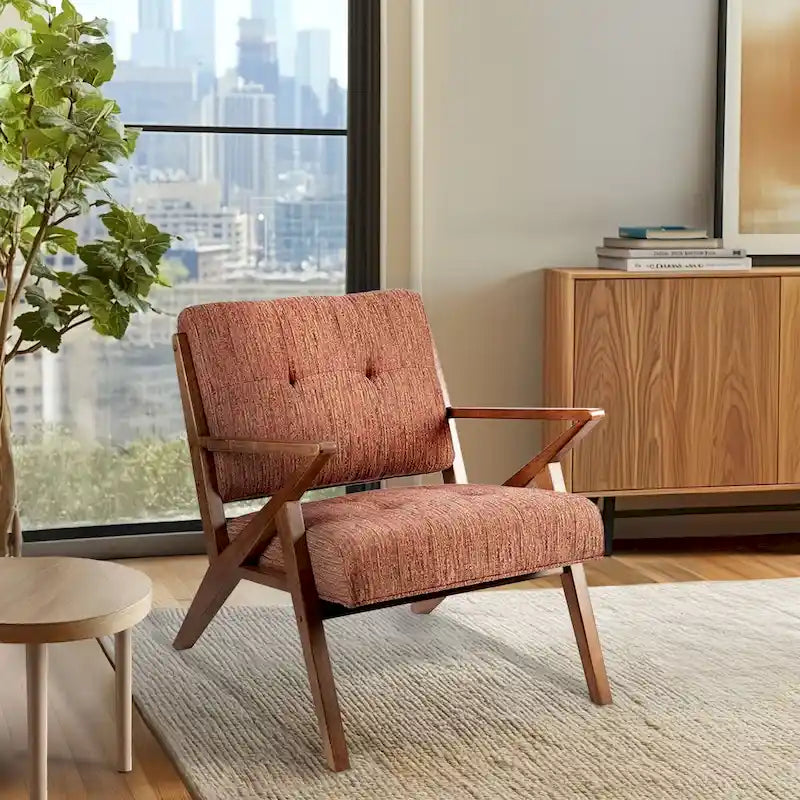 Fauteuil scandinave capitonné en tissu orange et gris clair, avec accoudoirs et cadre en bois incliné – Unité